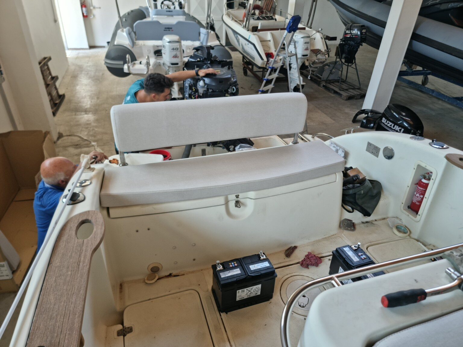 Lavoro di cuscineria nautica su misura 2