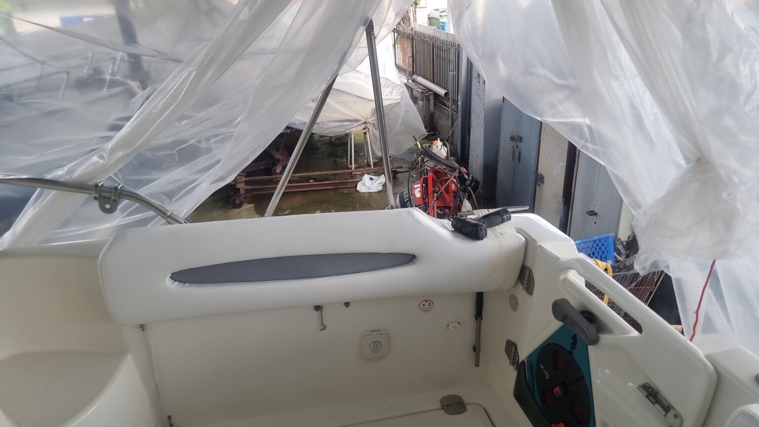 Lavoro di cuscineria nautica su misura 14